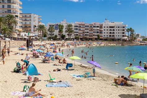 que ver en santa eulalia ibiza|Qué ver y hacer en Santa Eulària des Riu, Ibiza 【2024】